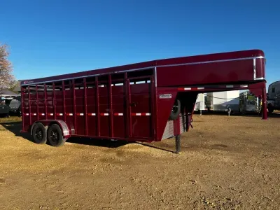 2027 S&S Manufacturing 6'8" x 20' x 6"6' 14K Gooseneck Livestock Trailer