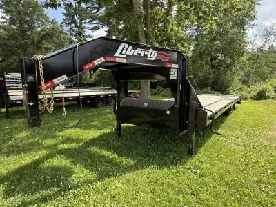 2025 Liberty Trailers LF16K 30' Single Wheel Gooseneck Equipment Trailer