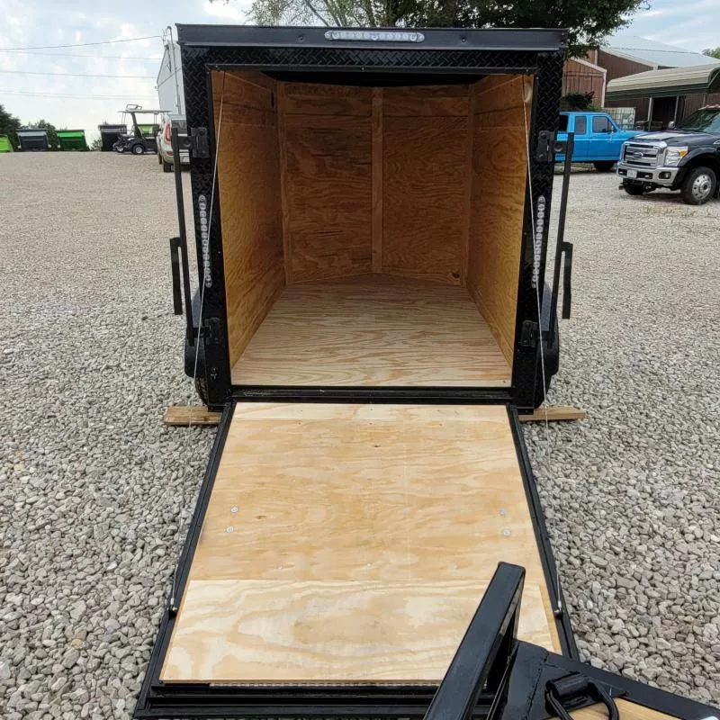 new Cargo (Enclosed) Trailers Diamond Cargo  for sale, in Union, MO Thumbnail 5