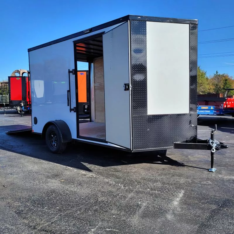 new Cargo (Enclosed) Trailers Diamond Cargo  for sale, in Union, MO Thumbnail 5