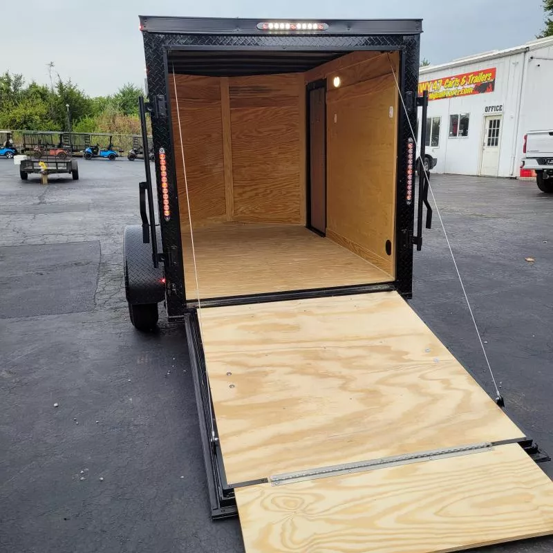 new Cargo (Enclosed) Trailers Diamond Cargo  for sale, in Union, MO Thumbnail 5