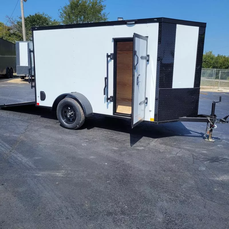 new Cargo (Enclosed) Trailers Diamond Cargo  for sale, in Union, MO Thumbnail 5