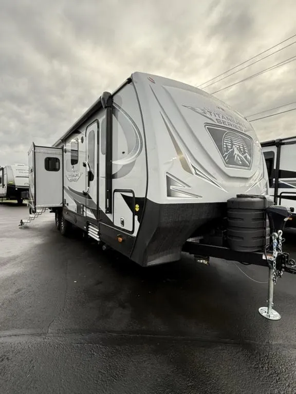 2026 Outdoors RV Manufacturing black stone 260kvs