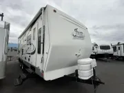 2006 Thor Motor Coach 2510FL 