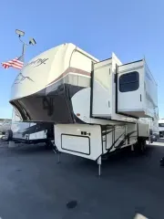 used Fifth Wheel Trailers Heartland  for sale, in Sublimity, OR Thumbnail 3