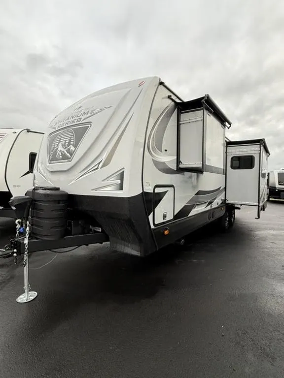 2026 Outdoors RV Manufacturing black stone 260kvs