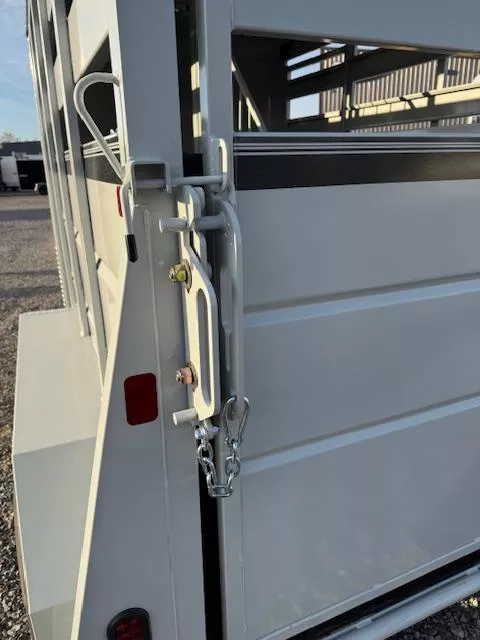 new Ice / Tiny Houses Valley Trailers  for sale, in Beckley, WV Thumbnail 5