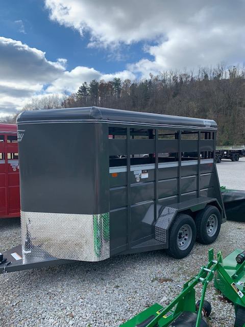 2022 Valley 26012 Livestock Trailer 2022 Valley 26012 Livestock Trailer