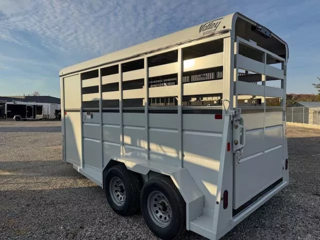 new Ice / Tiny Houses Valley Trailers  for sale, in Beckley, WV Thumbnail 7
