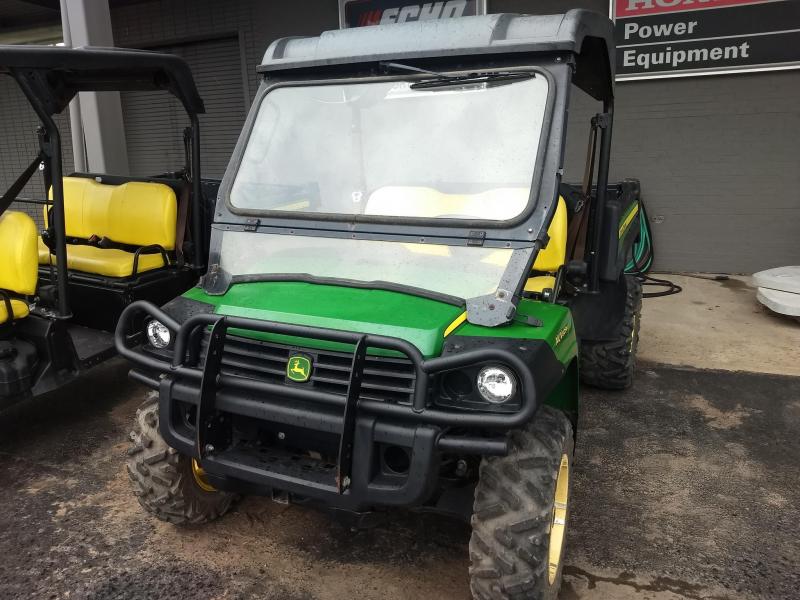 2018 John Deere XUV825M Utility Side-by-Side 2018 John Deere XUV825M Utility Side-by-Side