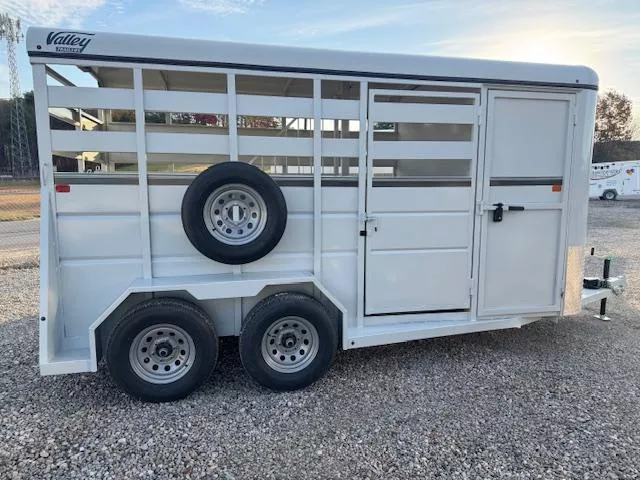 new Ice / Tiny Houses Valley Trailers  for sale, in Beckley, WV Thumbnail 3