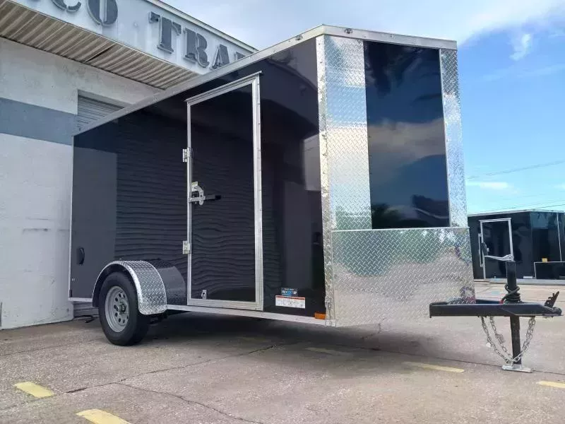 6x12-V POLYCOR .080 / X-Lock **CASH $4,699**