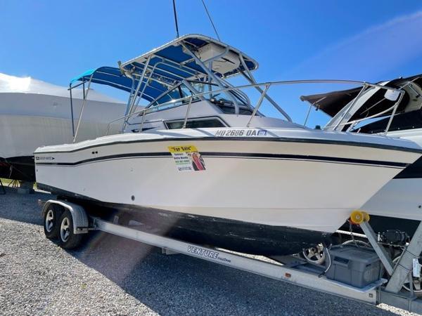 1992 Grady-White Boats 24 Explorer Fishing Boat 1992 Grady-White Boats 24 Explorer Fishing Boat