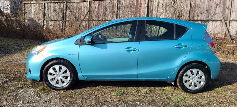 2013 Toyota Prius C Two Hatchback 2013 Toyota Prius C Two Hatchback