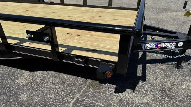 new Equipment / Flatbed Trailers Texas Bragg Trailers  for sale, in Bandera, TX Thumbnail 3