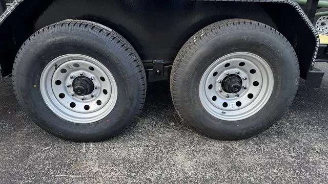 new Equipment / Flatbed Trailers Texas Bragg Trailers  for sale, in Bandera, TX Thumbnail 2