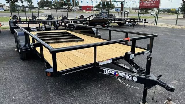 new Equipment / Flatbed Trailers Texas Bragg Trailers  for sale, in Bandera, TX Thumbnail 4