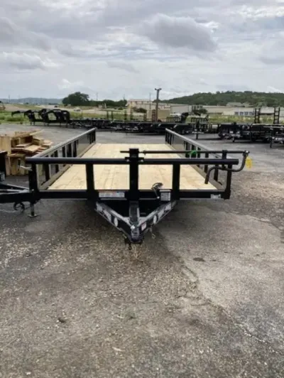 2026 Texas Bragg 83X20 FLATBED UTILITY TRAILER