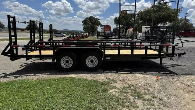 2025 Texas Bragg 83X20 HD UTILITY TRAILER 