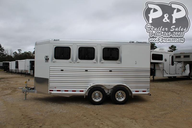 2021 CM CMH5043-16 RENEGADE 3 Horse Slant Load Trailer 2021 CM CMH5043-16 RENEGADE 3 Horse Slant Load Trailer