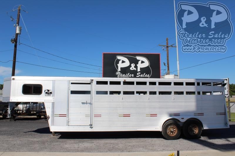 Used Gooseneck Horse Trailers for sale Horse Trailers For Sale Near Me