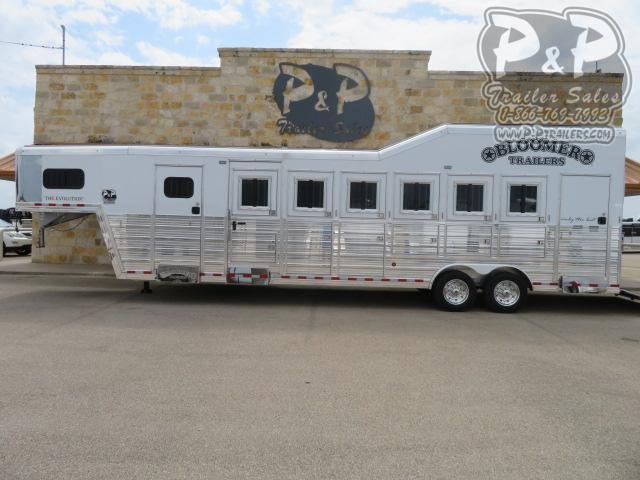 2021 Bloomer Supertack 6 Horse Slant Load Trailer w/ Ramps 2021 Bloomer Supertack 6 Horse Slant Load Trailer w/ Ramps