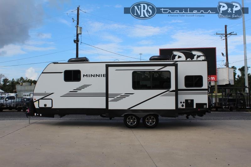 2021 Winnebago Minnie 2529RG 28 ' Travel Trailer RV 2021 Winnebago Minnie 2529RG 28 ' Travel Trailer RV