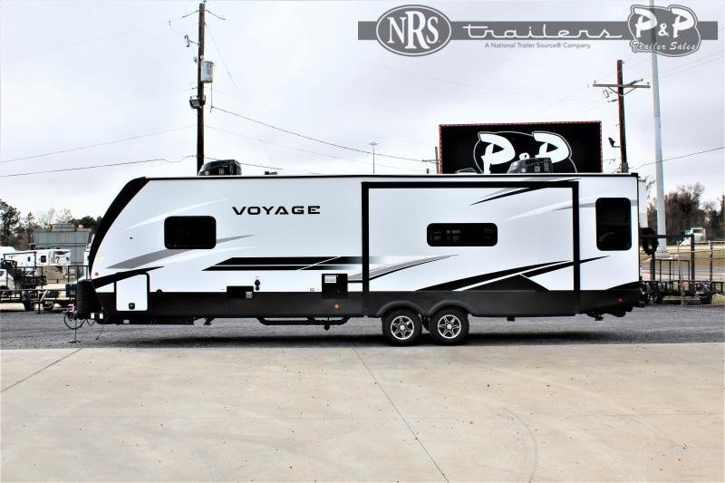 2021 Winnebago Voyage 3235RL 36 ' Travel Trailer RV 2021 Winnebago Voyage 3235RL 36 ' Travel Trailer RV