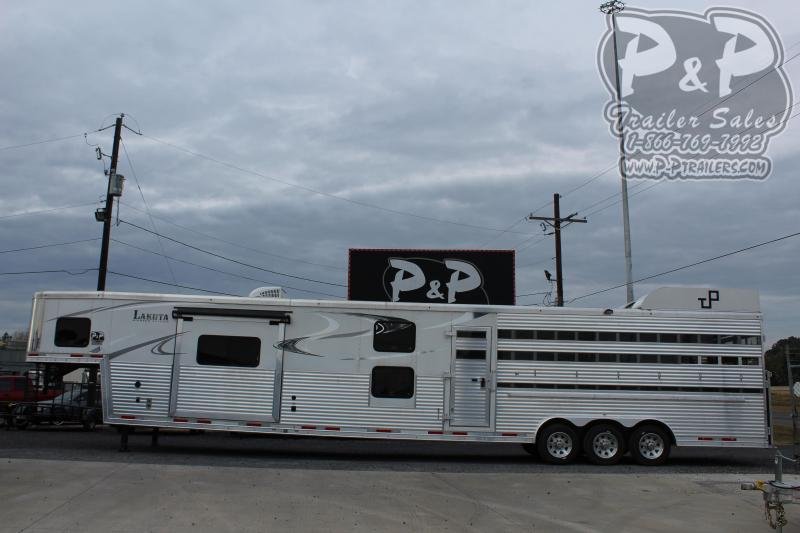 2018 Lakota Bighorn BLE82011T 41 ' Livestock Trailer LQ 2018 Lakota Bighorn BLE82011T 41 ' Livestock Trailer LQ