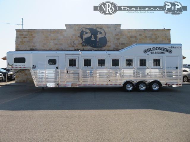 2021 Bloomer 87TRN Super Tack Trainer 7 Horse Slant Load Trailer 2021 Bloomer 87TRN Super Tack Trainer 7 Horse Slant Load Trailer