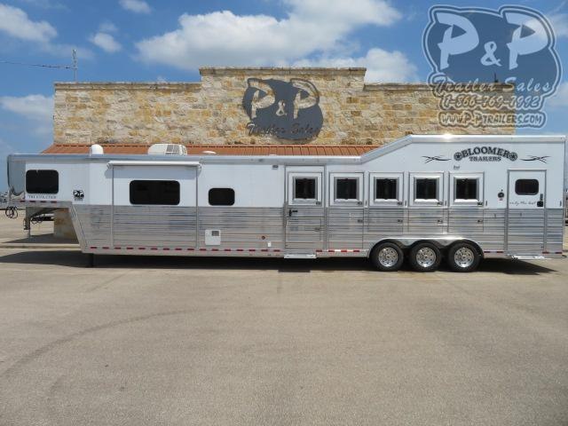 2018 Bloomer PC Load Trail Boss 5 Horse Slant Load Trailer 15' 10" FT LQ With Slides w/ Ramps 2018 Bloomer PC Load Trail Boss 5 Horse Slant Load Trailer 15' 10" FT LQ With Slides w/ Ramps