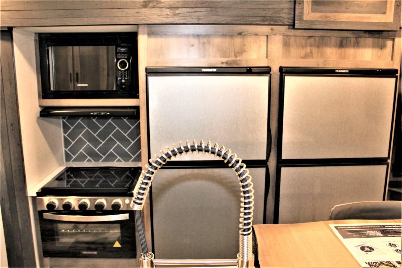 new Travel Trailers Keystone RV Sprinter for sale, in Rose City, TX Thumbnail 10