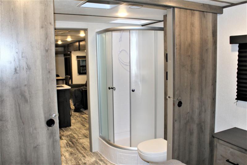 new Travel Trailers Keystone RV Sprinter for sale, in Rose City, TX Thumbnail 18