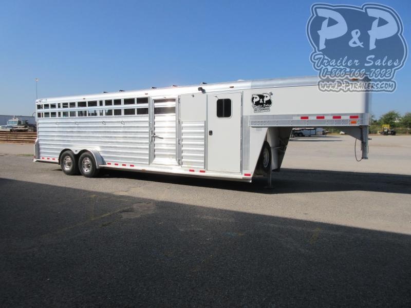 2009 4-Star Trailers 6 Horse GN with tackroom 6 Horse Slant Load Trailer 2009 4-Star Trailers 6 Horse GN with tackroom 6 Horse Slant Load Trailer