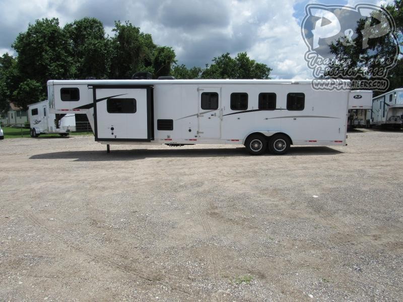 2021 Bison Trailers Trail Boss Slide-Out 7411TBSO 4 Horse Slant Load Trailer 11 FT LQ 2021 Bison Trailers Trail Boss Slide-Out 7411TBSO 4 Horse Slant Load Trailer 11 FT LQ