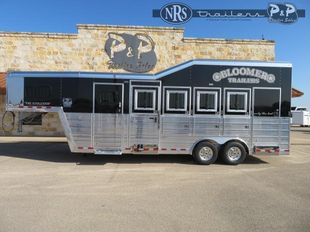 2021 Bloomer 847TRNIP 4 Horse Slant Load Trailer 2021 Bloomer 847TRNIP 4 Horse Slant Load Trailer