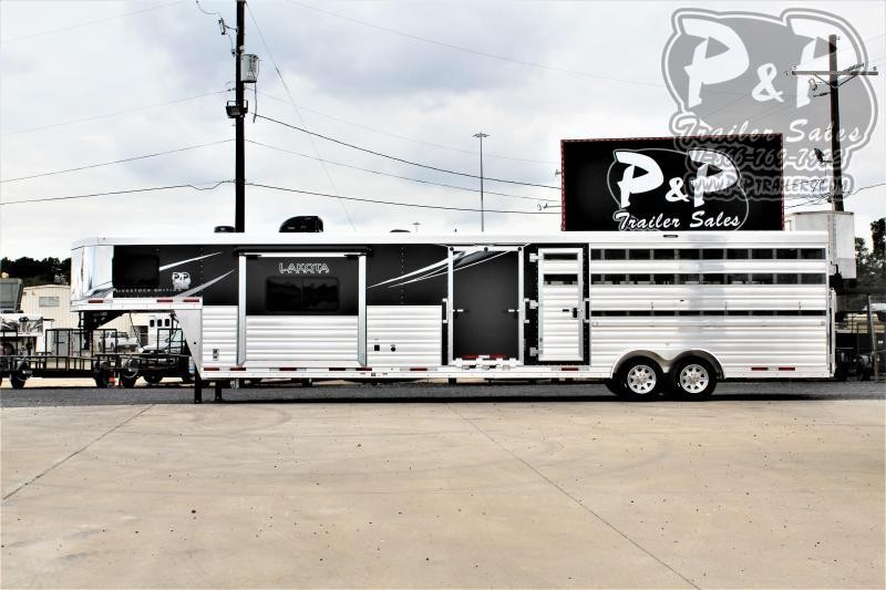 2021 Lakota Charger LE81611 33 ' Livestock Trailer LQ 2021 Lakota Charger LE81611 33 ' Livestock Trailer LQ