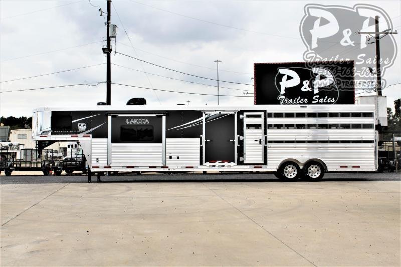 2021 Lakota Charger LE81611 33 ' Livestock Trailer LQ 2021 Lakota Charger LE81611 33 ' Livestock Trailer LQ