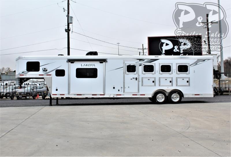 2021 Lakota Charger C8413SR 4 Horse Slant Load Trailer 13 FT LQ With Slides 2021 Lakota Charger C8413SR 4 Horse Slant Load Trailer 13 FT LQ With Slides