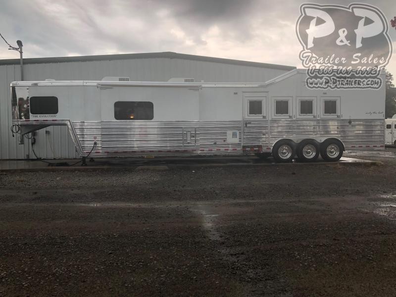 2021 Bloomer 8418PCOL 4 Horse Slant Load Trailer 18 FT LQ With Slides w/ Ramps 2021 Bloomer 8418PCOL 4 Horse Slant Load Trailer 18 FT LQ With Slides w/ Ramps