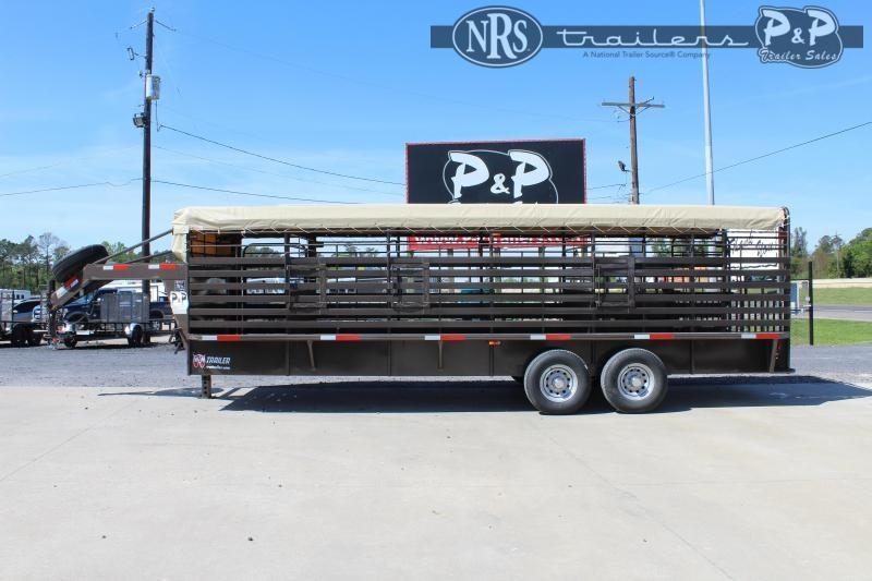 2021 W-W Trailer Roustabout 24x6.8 24 ' Livestock Trailer 2021 W-W Trailer Roustabout 24x6.8 24 ' Livestock Trailer