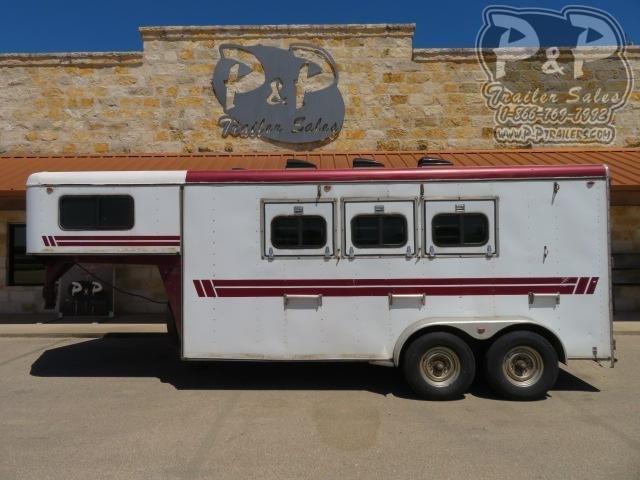 1995 Lazy-N 3H 3 Horse Slant Load Trailer 1995 Lazy-N 3H 3 Horse Slant Load Trailer