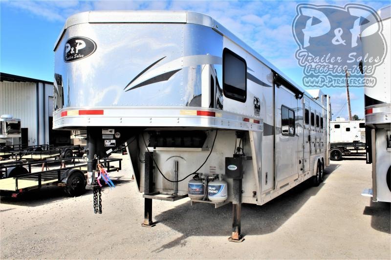 2018 Lakota C8411 4 Horse Slant Load Trailer 11 FT LQ 2018 Lakota C8411 4 Horse Slant Load Trailer 11 FT LQ
