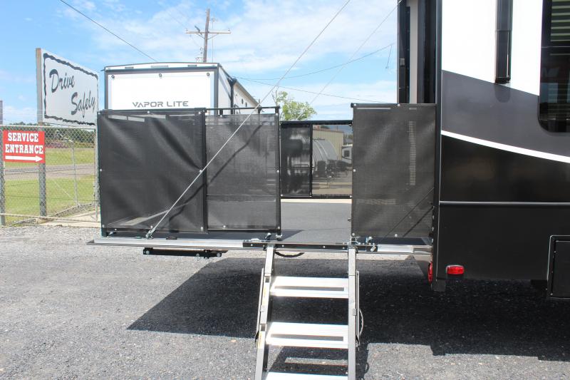 new Toy Haulers Keystone RV Fuzion for sale, in Rose City, TX Thumbnail 21