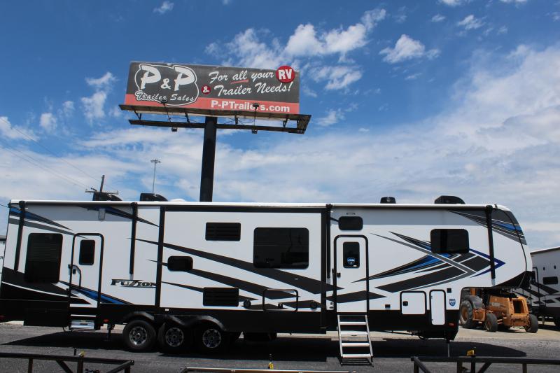 new Toy Haulers Keystone RV Fuzion for sale, in Rose City, TX Thumbnail 6