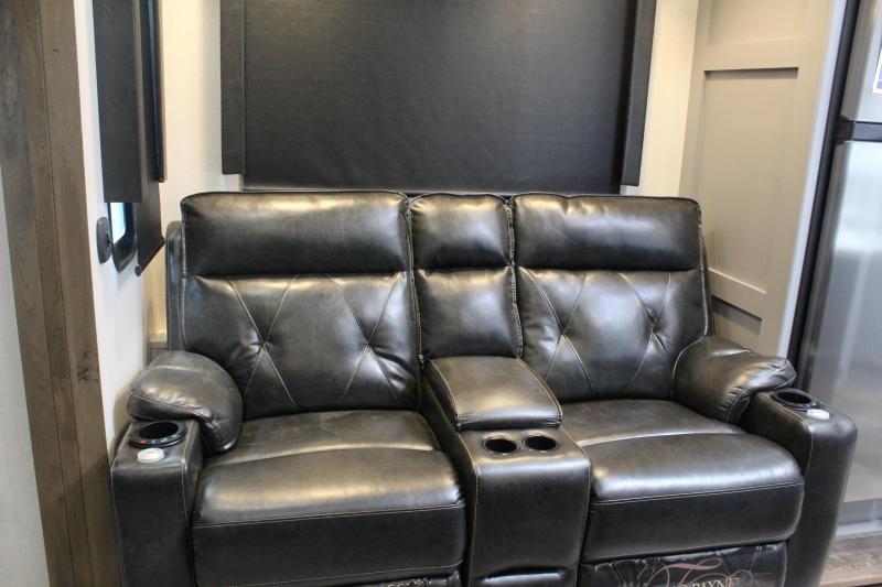 new Toy Haulers Keystone RV Fuzion for sale, in Rose City, TX Thumbnail 54