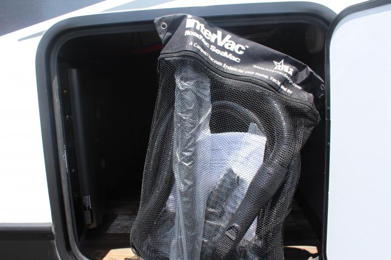 new Toy Haulers Keystone RV Fuzion for sale, in Rose City, TX Thumbnail 18