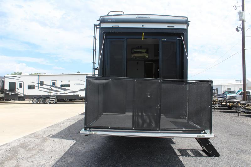 new Toy Haulers Keystone RV Fuzion for sale, in Rose City, TX Thumbnail 23