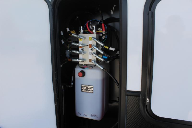 new Toy Haulers Keystone RV Fuzion for sale, in Rose City, TX Thumbnail 13