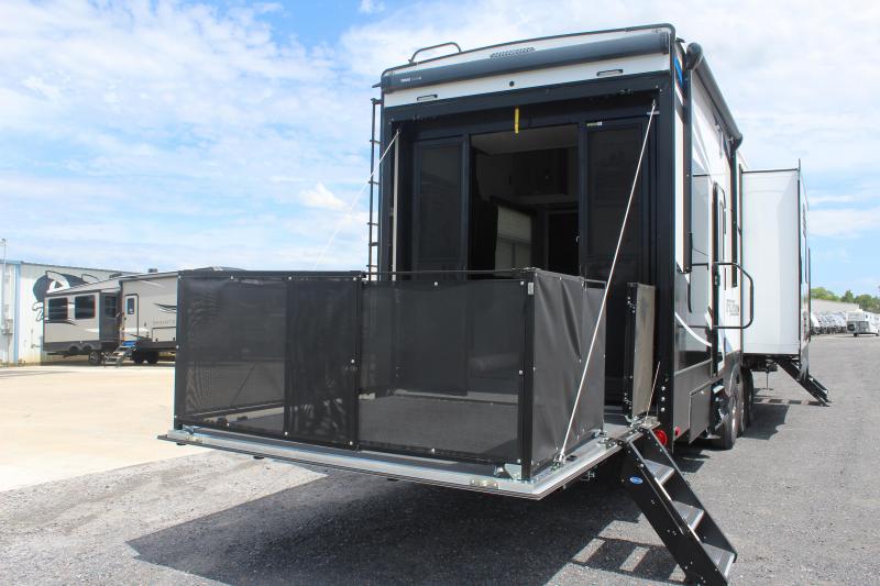 new Toy Haulers Keystone RV Fuzion for sale, in Rose City, TX Thumbnail 22